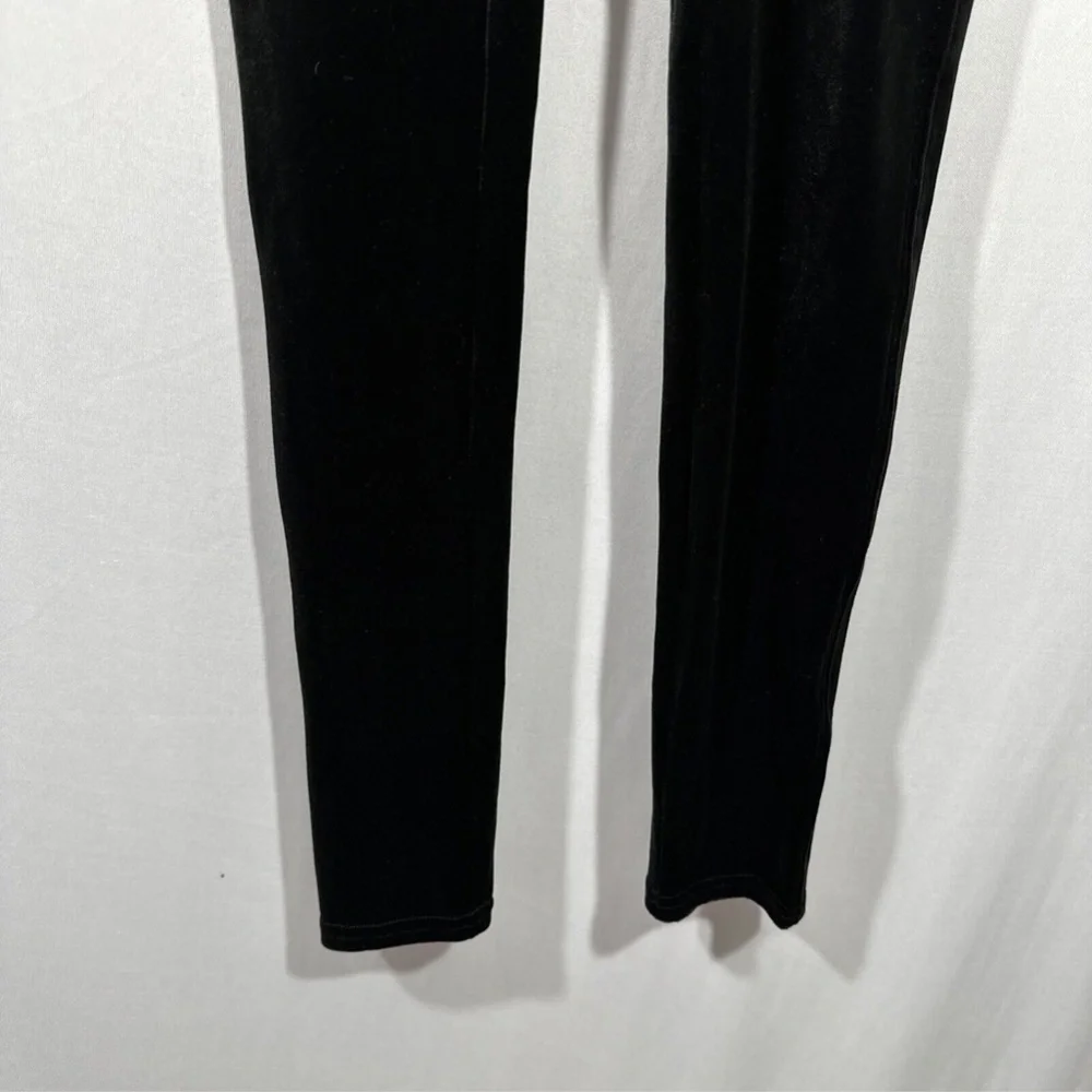 NWT $98 Spanx [ XS ] Velvet Leggings in Very Black #5621‎